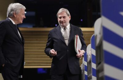 Curtea Constituțională   Bruxelles-ul spune că Spania „nu este singura țară” care numește miniștri la Curtea Constituțională