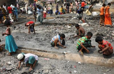 Minoritatea musulmană Rohingya acceptă utilizarea contraceptivelor în taberele de refugiați din Bangladesh
