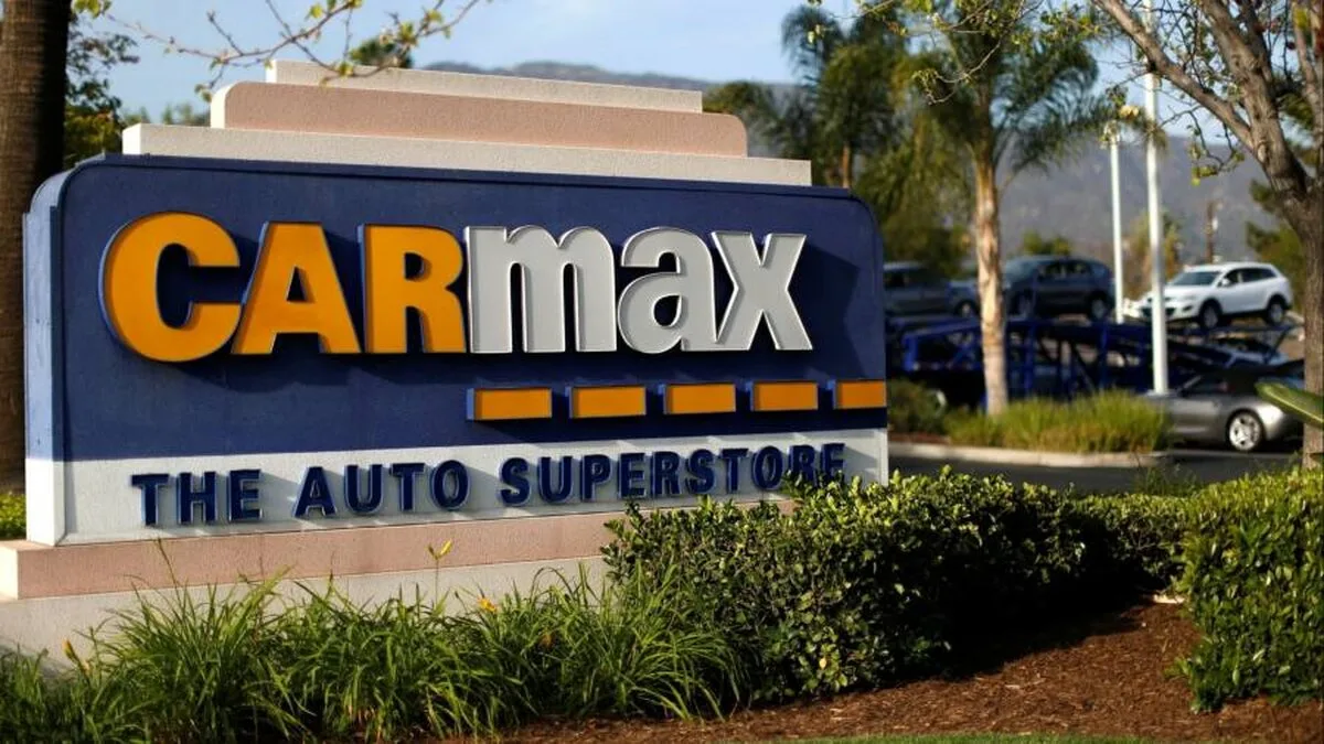 CarMax: boom-ul second-hand se oprește brusc