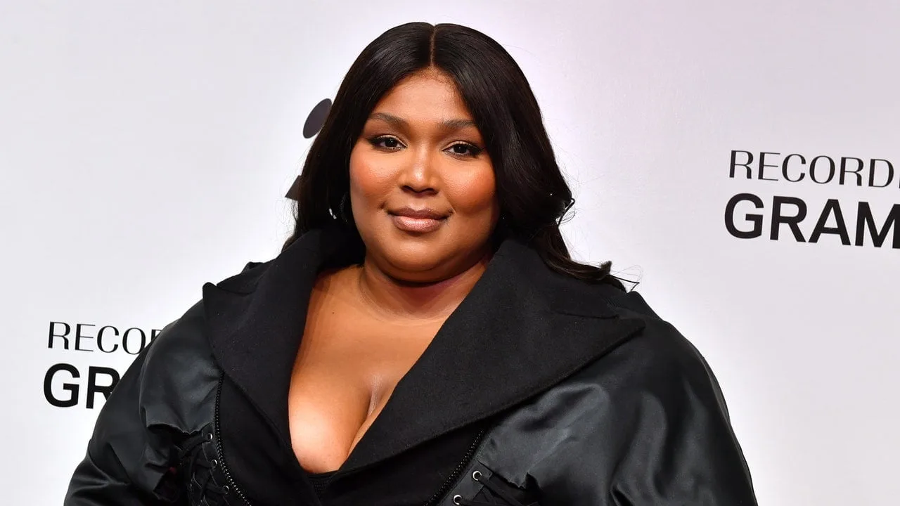 Lizzo a primit o tăietură de lup și acum vreau o tăietură de lup – vezi videoclipul