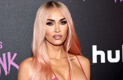 Megan Fox a zguduit un accesoriu foarte Y2K cu sprâncene foarte puțin Y2K – Vezi imagini