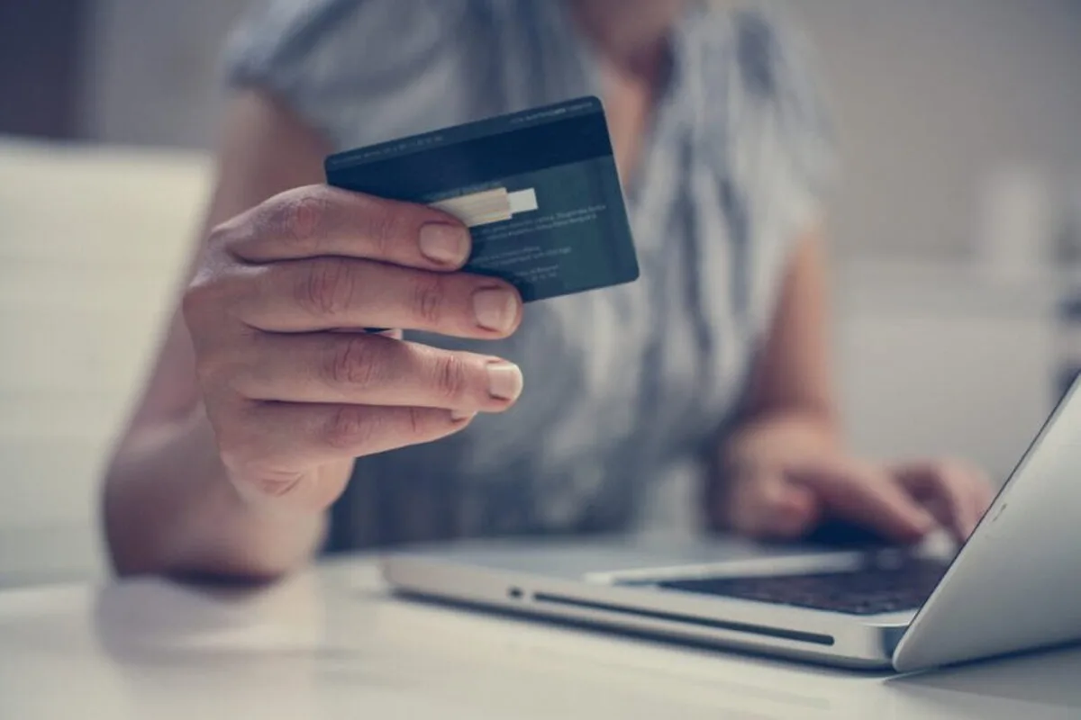 Un ghid pentru procesarea cardurilor de credit