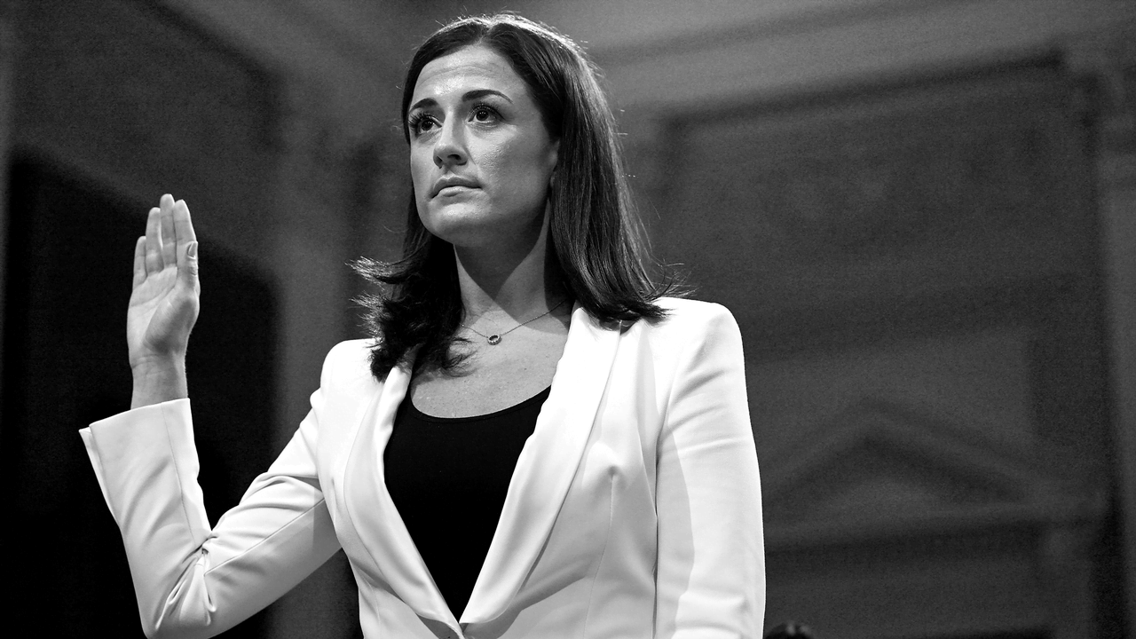 Raport: Avocatul pro-Trump a făcut presiuni pe Cassidy Hutchinson să mintă comisia din 6 ianuarie
