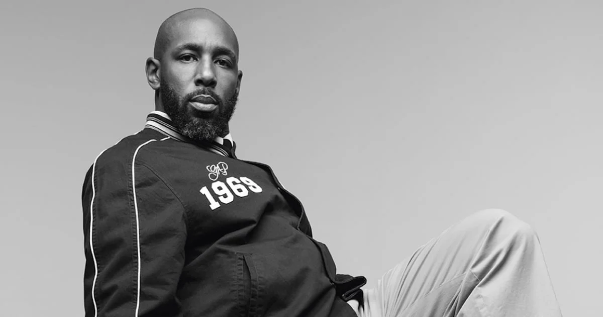 Noua campanie Gap îl omagiază pe Stephen „tWitch” Boss