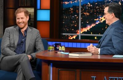 Da, Prințul Harry urmărește (și „Verificarea faptelor”) „Coroana”