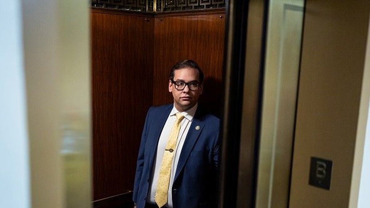 Rep. George Santos a plănuit cina de logodnă cu un bărbat în timp ce era căsătorit cu o femeie: raport