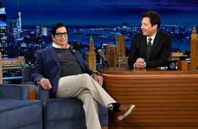 Jimmy Kimmel, Stephen Colbert și Jimmy Fallon au fiecare propriul George Santos