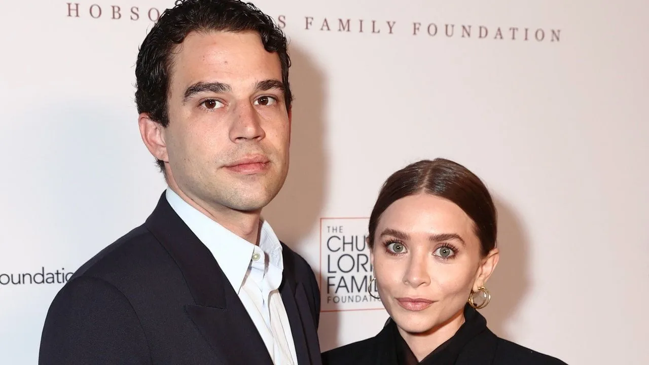Ashley Olsen se căsătorește în secret cu artistul Louis Eisner