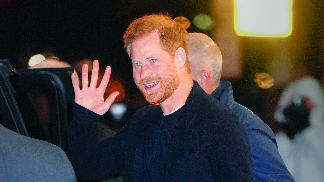 Prințul Harry crede că dacă prințesa Diana ar fi în viață, nu ar exista nicio ruptură cu prințul William