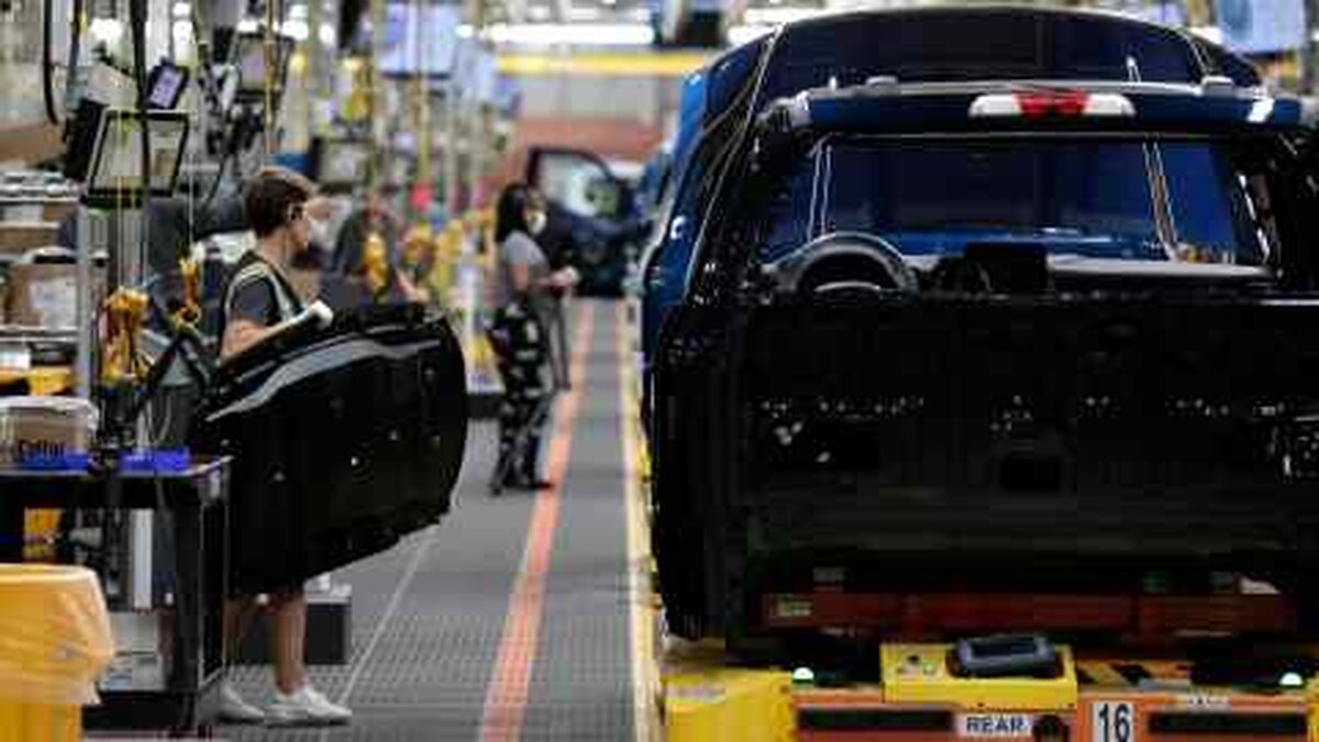 Ford intenționează să reducă locurile de muncă în Europa, spune sindicatul german