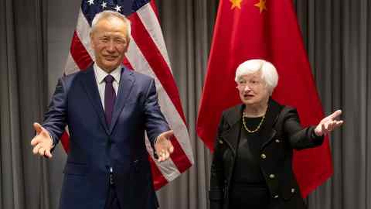 Liu le prezintă directorilor executivi redeschiderea Chinei la un prânz privat la Davos