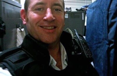 Poliția din Marea Britanie se confruntă cu solicitări pentru o mai bună supraveghere după cazul de violare în serie a Met