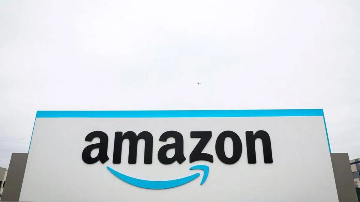 Amazon plănuiește să reducă 18.000 de locuri de muncă pentru a reduce costurile