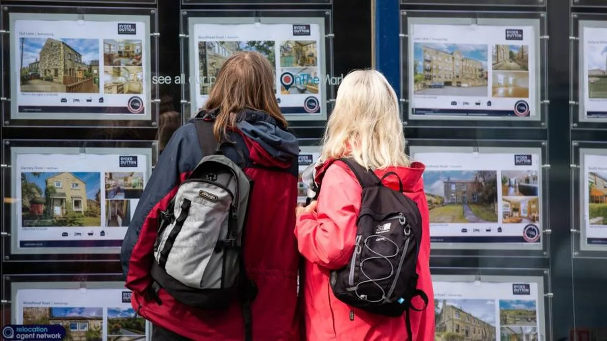 Aprobările ipotecare din Marea Britanie au scăzut la cel mai scăzut nivel din iunie 2020