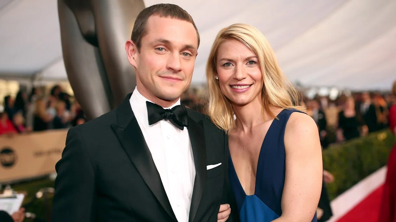 Claire Danes și soțul Hugh Dancy așteaptă al treilea copil