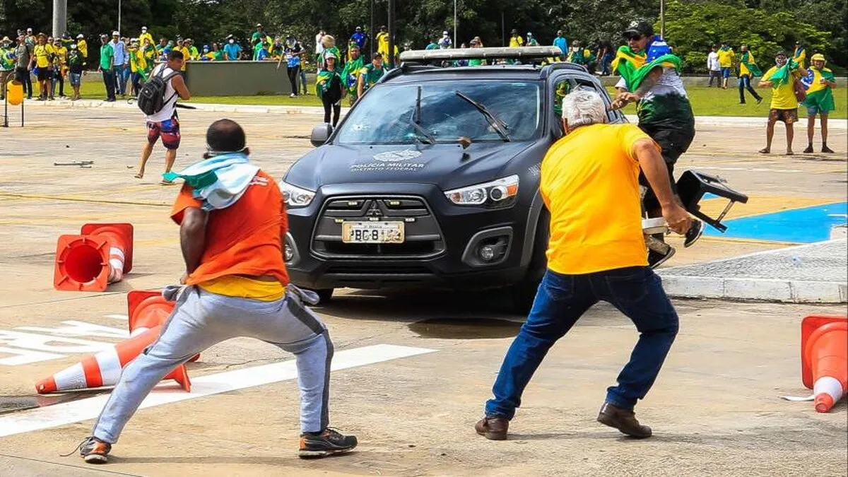 Revoltele se adaugă la temerile investitorilor cu privire la politica braziliană