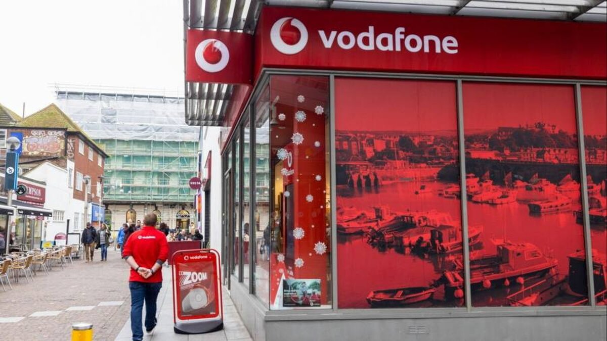 Vodafone se așteaptă la sute de reduceri de locuri de muncă într-un efort de a reduce costurile