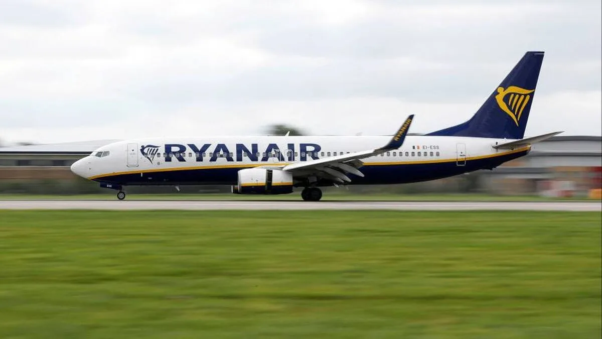 Ryanair înregistrează rezervări record în timp ce companiile aeriene înfruntă recesiunea