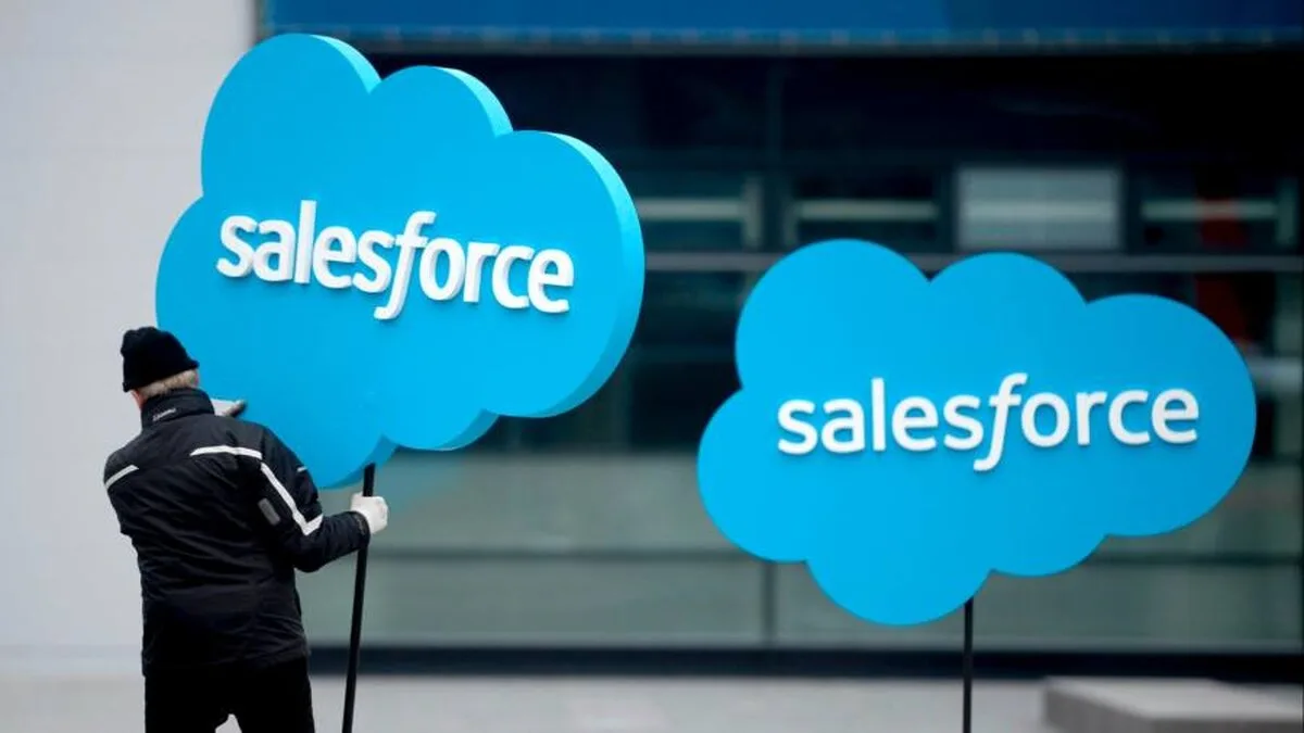 Salesforce reduce cu 10% din personal din cauza încetinirii cererii