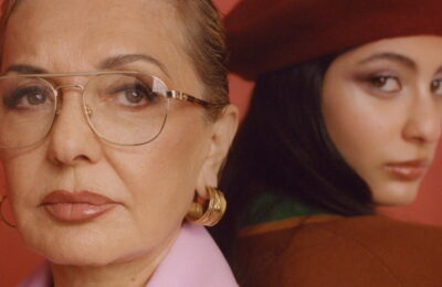 Legenda pop iraniană Googoosh vorbește despre curajul protestatarilor țării sale