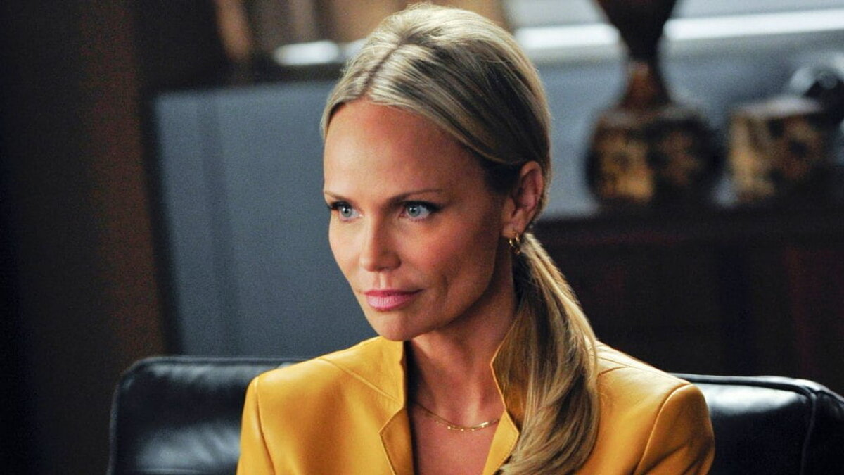 Kristin Chenoweth regretă că nu a luat măsuri legale împotriva CBS din cauza „rănilor de lungă durată” după incidentul „The Good Wife”