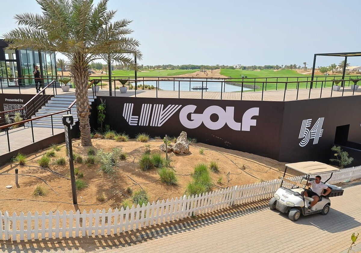 LIV Golf, susținut de Arabia Saudită, după ce a căutat un partener de televiziune din SUA, încheie un contract pe mai mulți ani cu The CW