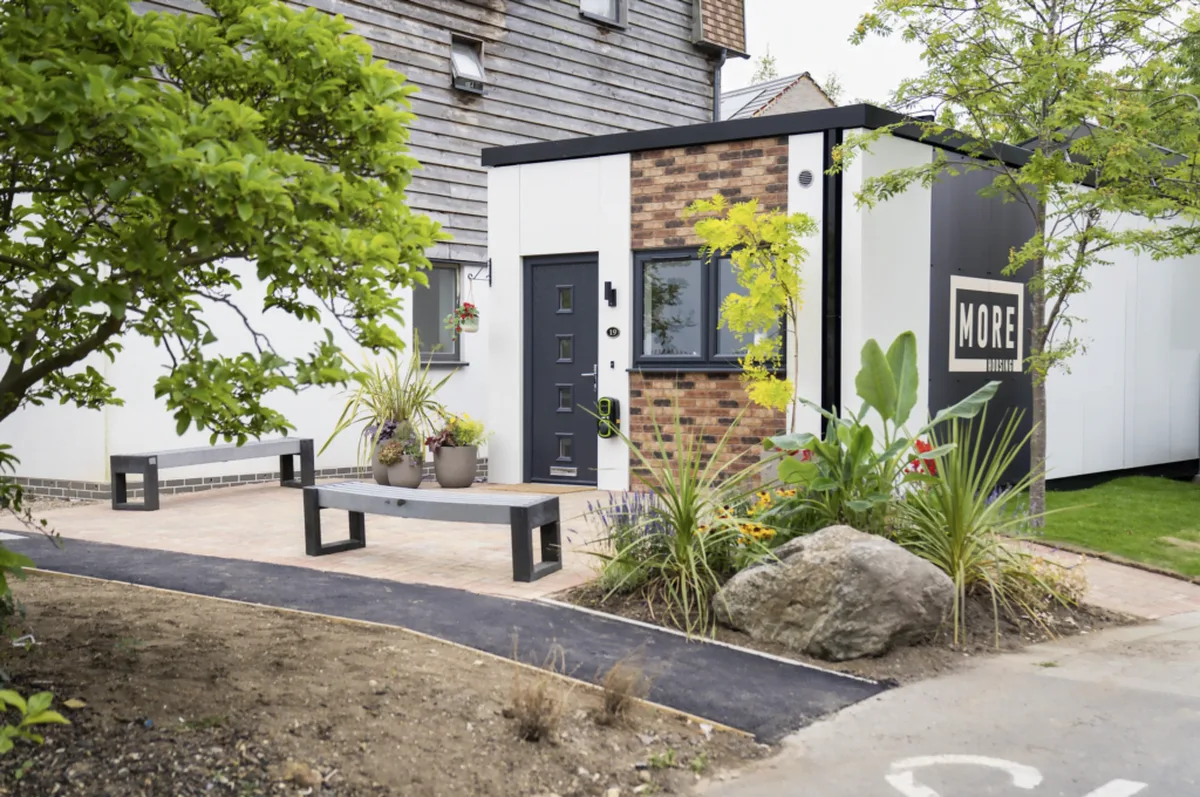 Mai multe soluții pentru locuințe pentru persoanele fără adăpost se lansează acum
