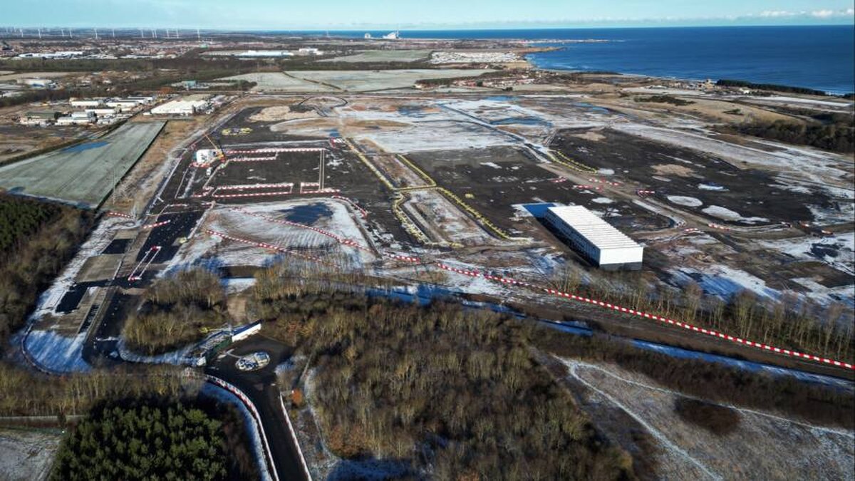Glencore și Tata printre potențialii cumpărători ai fabricii Britishvolt