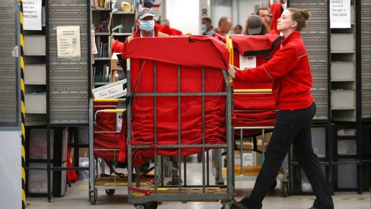 Serviciul internațional de colete al Royal Mail lovit de un „incident cibernetic”