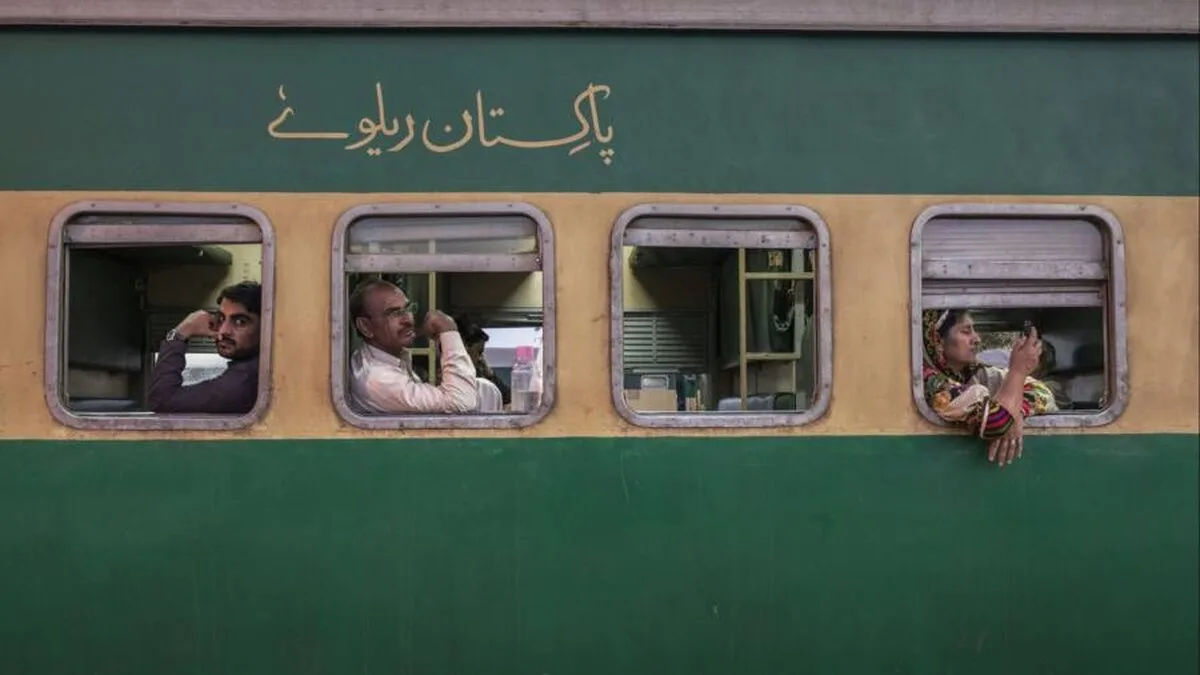 Pakistanul folosește creditul chinez pentru modernizarea căilor ferate, în ciuda crizei datoriilor