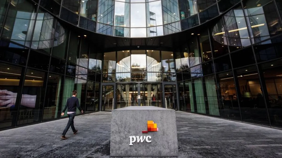 PwC salută Deloitte să rețină auditul HSBC în valoare de până la 1 miliard de dolari