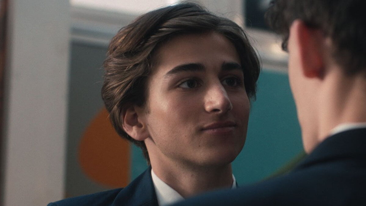 Actorul „Heartstopper” Sebastian Croft reacţionează la reacţia împotriva castingului pentru jocul „Hogwarts Legacy”