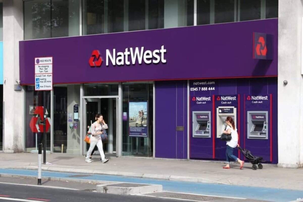 NatWest va închide încă 23 de sucursale în Anglia și Țara Galilor