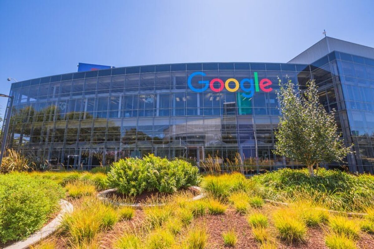 Google nu reușește să blocheze reclamele pe site-urile „minciuna climatică”.