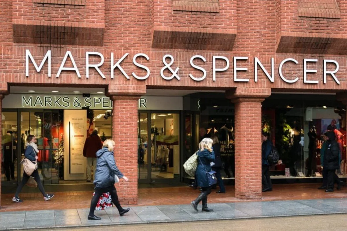 Marks & Spencer va deschide 20 de magazine noi, creând 3.400 de locuri de muncă
