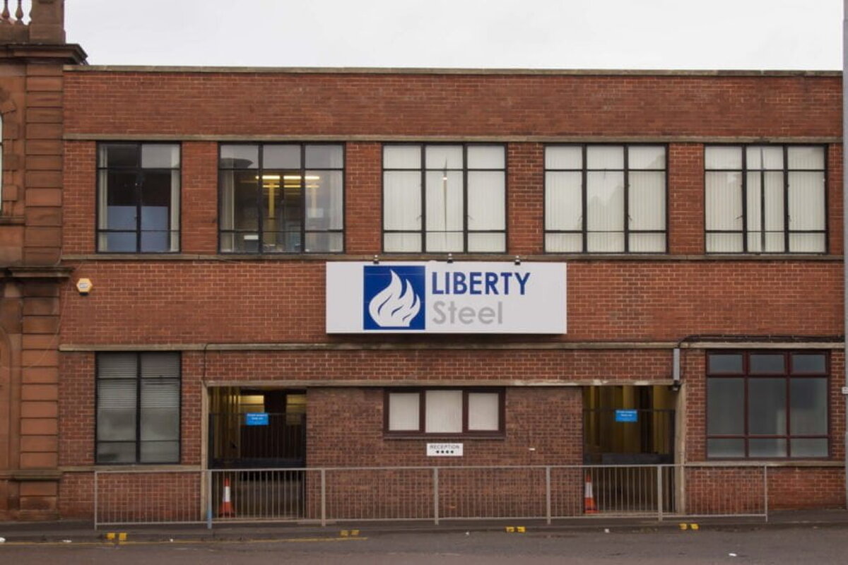 Liberty Steel intenționează să reducă 440 de locuri de muncă în Regatul Unit și să reducă producția