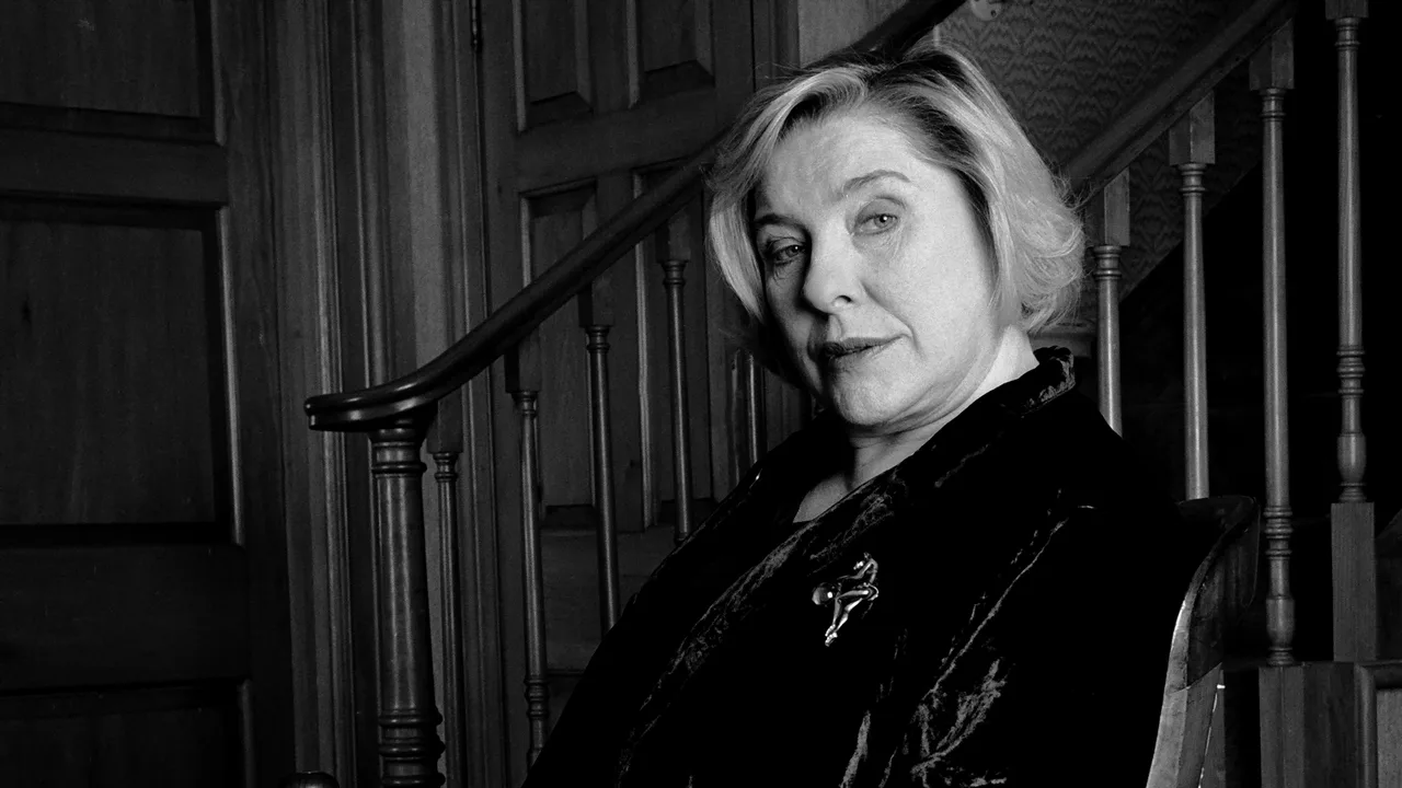 Amintirea lui Fay Weldon: Prietenia mea obișnuită cu un scriitor extraordinar
