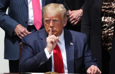 Donald Trump spune că știe cum să pună capăt „imediat” războiului din Ucraina, dar că trebuie să țină pentru el însuși