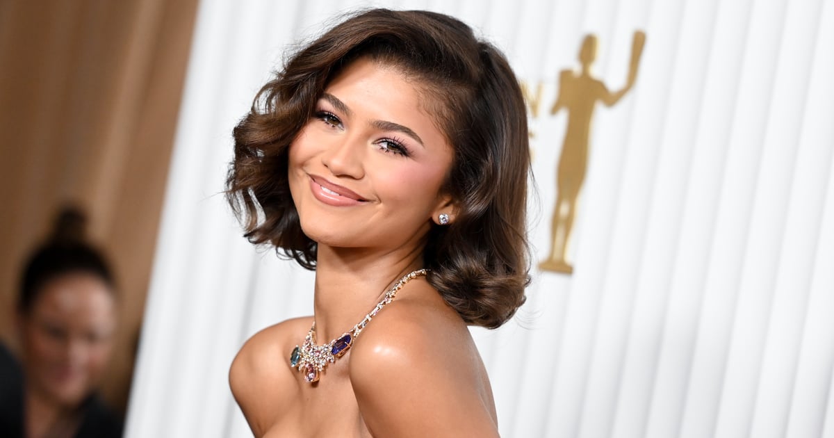 Rochia roz Valentino a lui Zendaya la gala SAG Awards 2023
