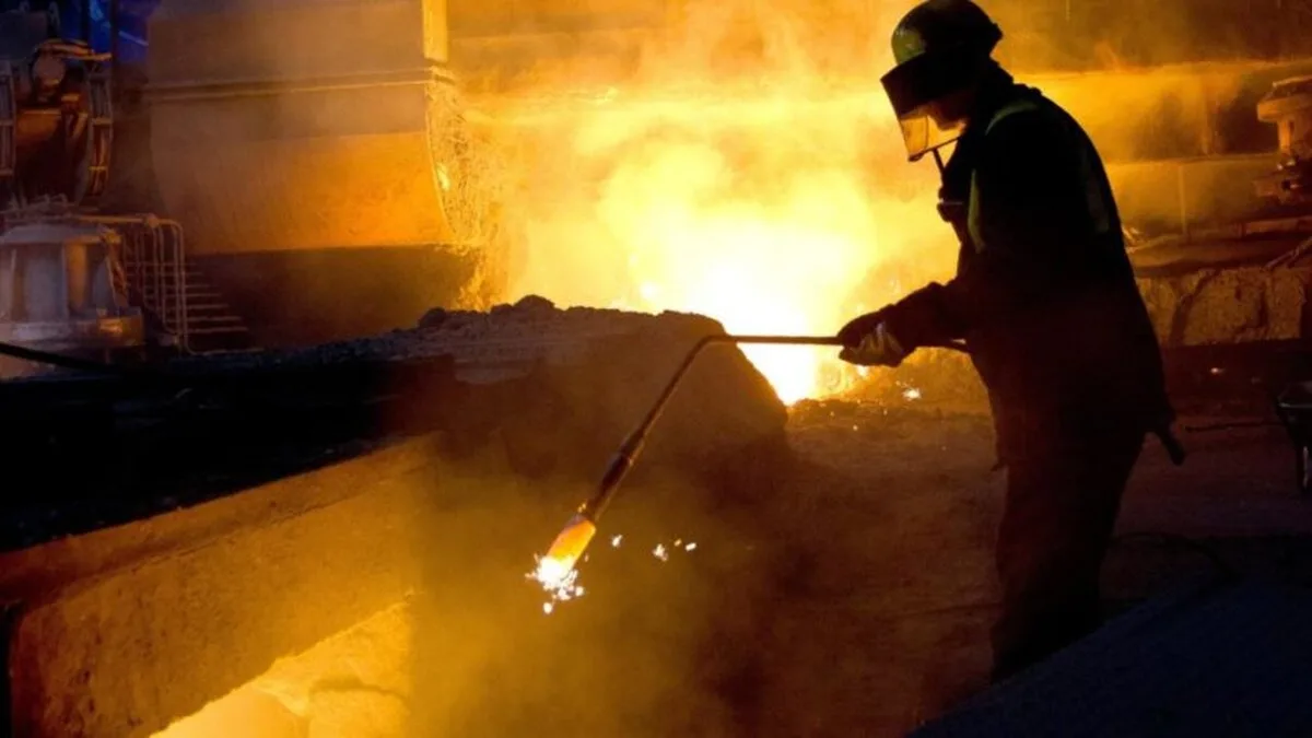 Avertisment asupra viitorului British Steel, în timp ce reduce numărul de locuri de muncă