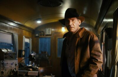 Trailerele filmelor din 2023 de la Super Bowl au fost obsedate de trecut