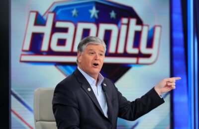 „Telespectatorii noștri… cred în asta”: La ce se gândeau cu adevărat directorii și vedetele Fox News în timp ce rețeaua de televiziune susținea minciunile electorale ale lui Donald Trump