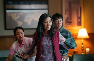 „Everything Everywhere All at Once” câștigă premiul PGA pentru cel mai bun film