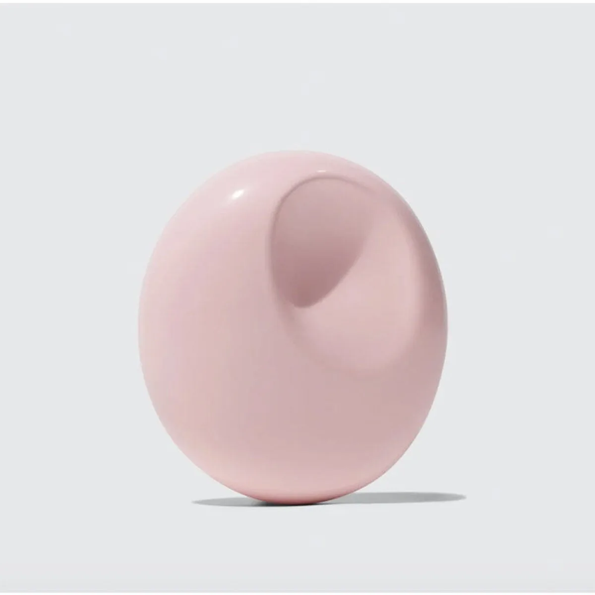 Produsele Glossier sunt oficial în magazinele Sephora
