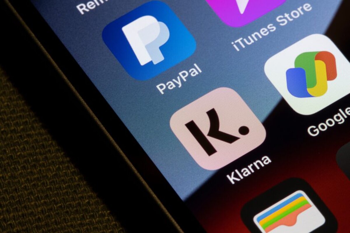 Klarna va introduce în Marea Britanie comisioane de întârziere și un „program de recuperare a clienților” în încercarea de a reduce neplățile de plată