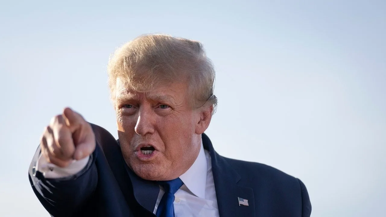 Donald Trump, anchetat penal pentru 6 ianuarie, declară că a fost numai vina lui Mike Pence