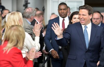 „You Ain’t Seen Nothing Yet”: Florida lui Ron DeSantis își pregătește următorul atac împotriva studenților negri și LGBTQ+.