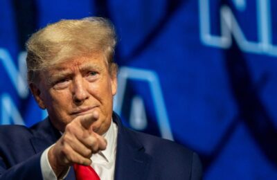 Donald Trump este la o zi distanță de a trimite marelui juriu care îi decide soarta vin și ciocolată scumpe