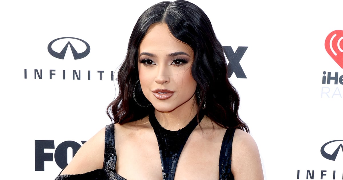 Ținuta lui Becky G la iHeartRadio Music Awards