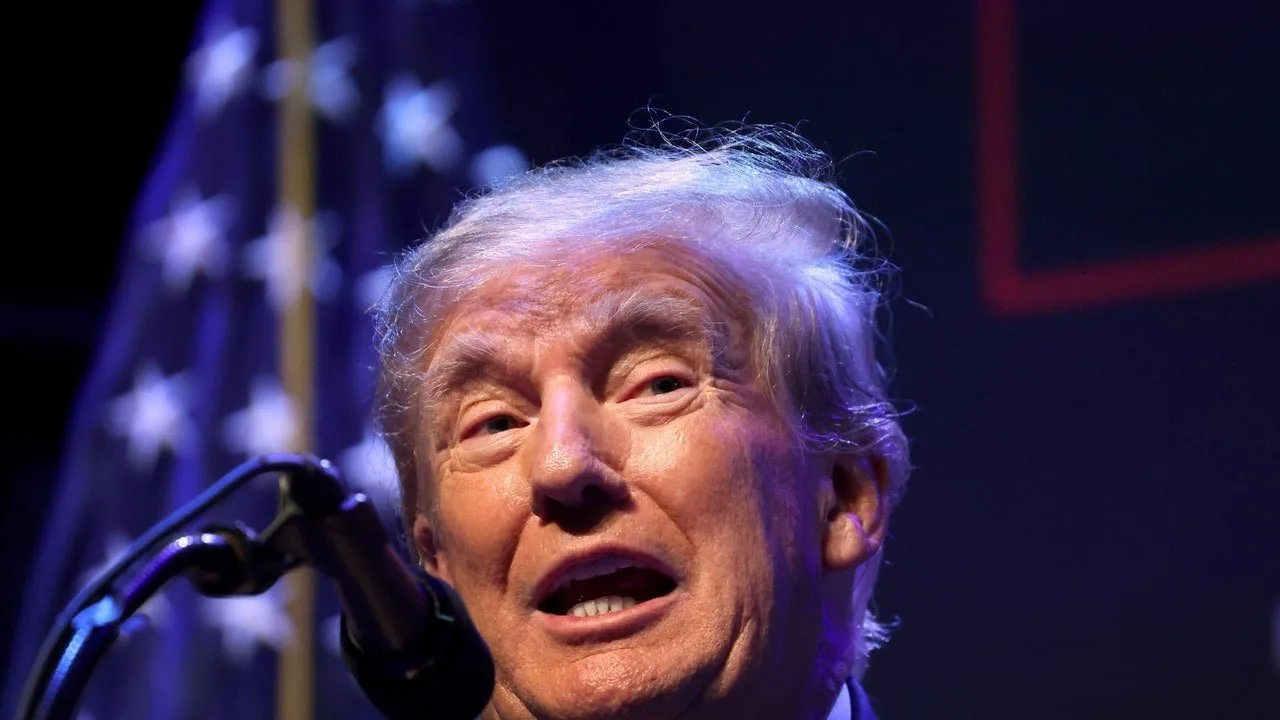 Raport: Donald Trump a fost practic la un pas de a organiza o petrecere „fără acuzații”